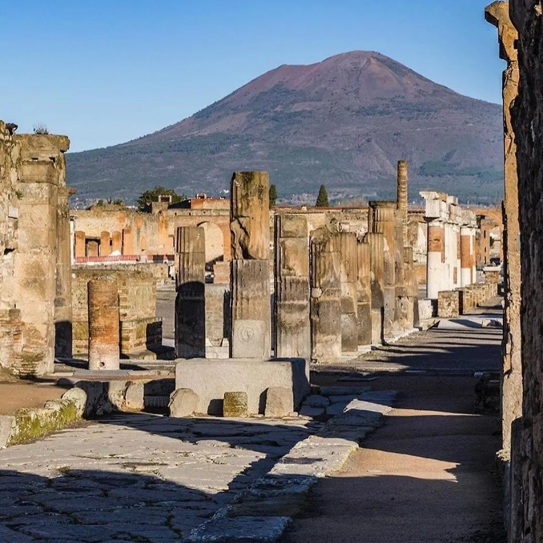 Holiday Home Un Posto Solare Naples 0*,  Italy